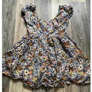 Dainty Floral Puff Sleeve Fit & Flare Ruffle‎ Gray Mini Dress Medium Cottagecore